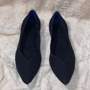 Like new Rothy’s the Point Flat